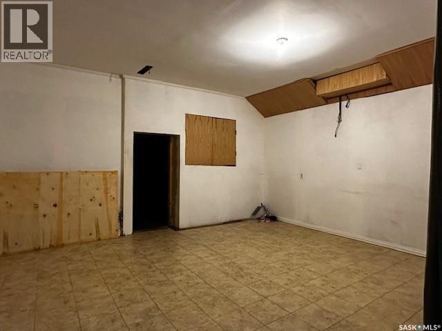 262 3rd Avenue W Property Photo 21