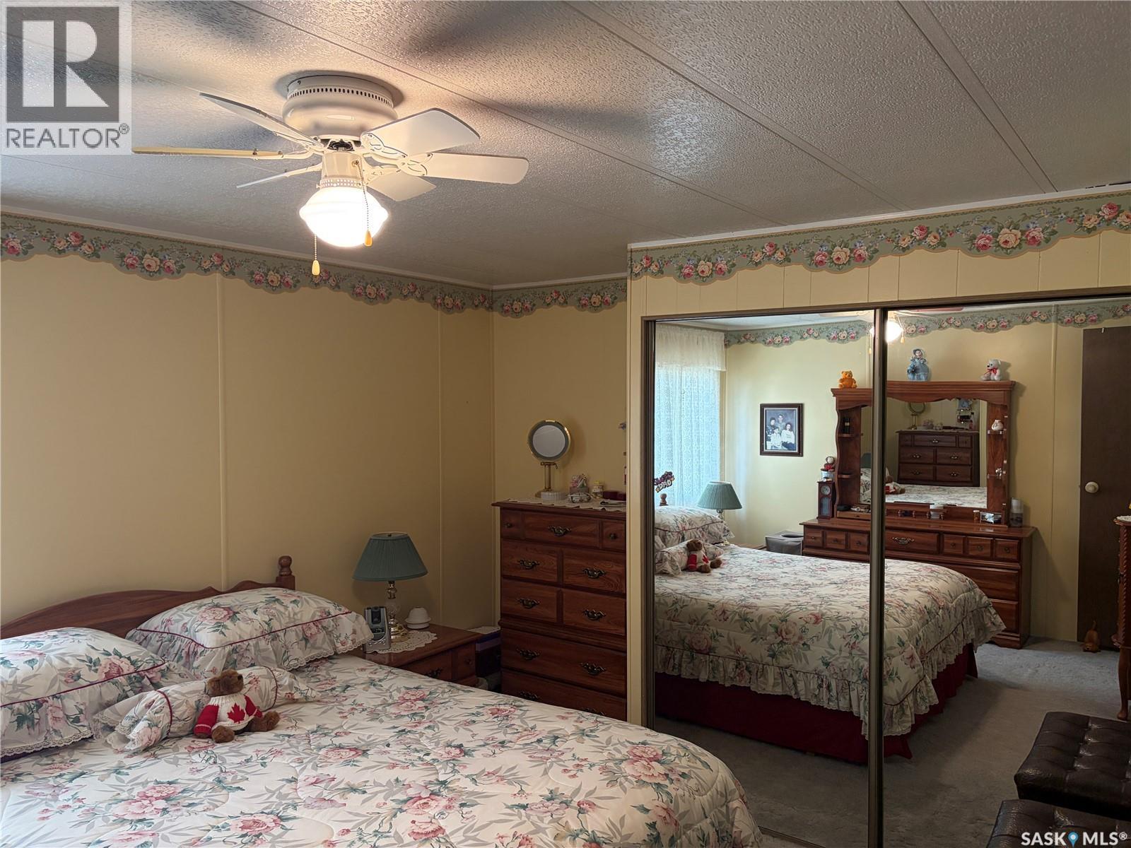 Millikin Acreage Property Photo 29