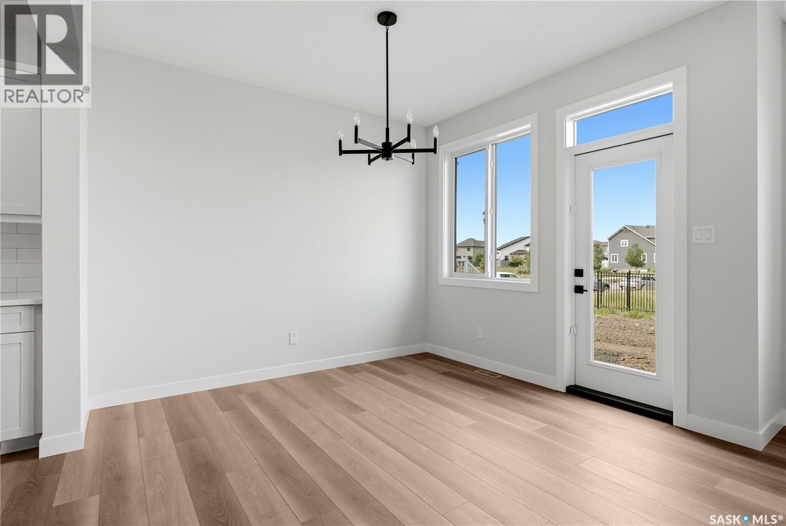 3180 Favel Drive Property Photo 10