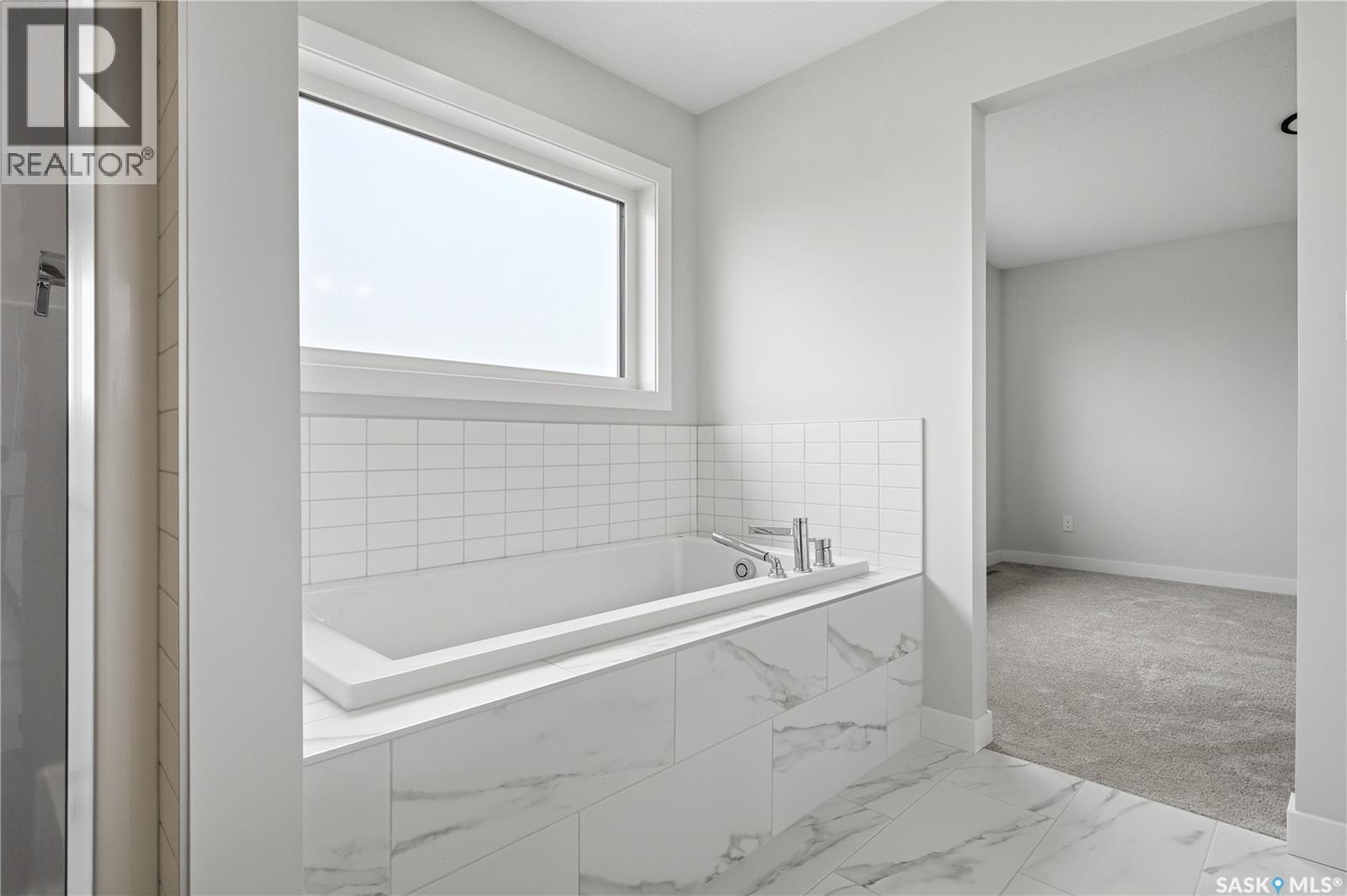 3180 Favel Drive Property Photo 18