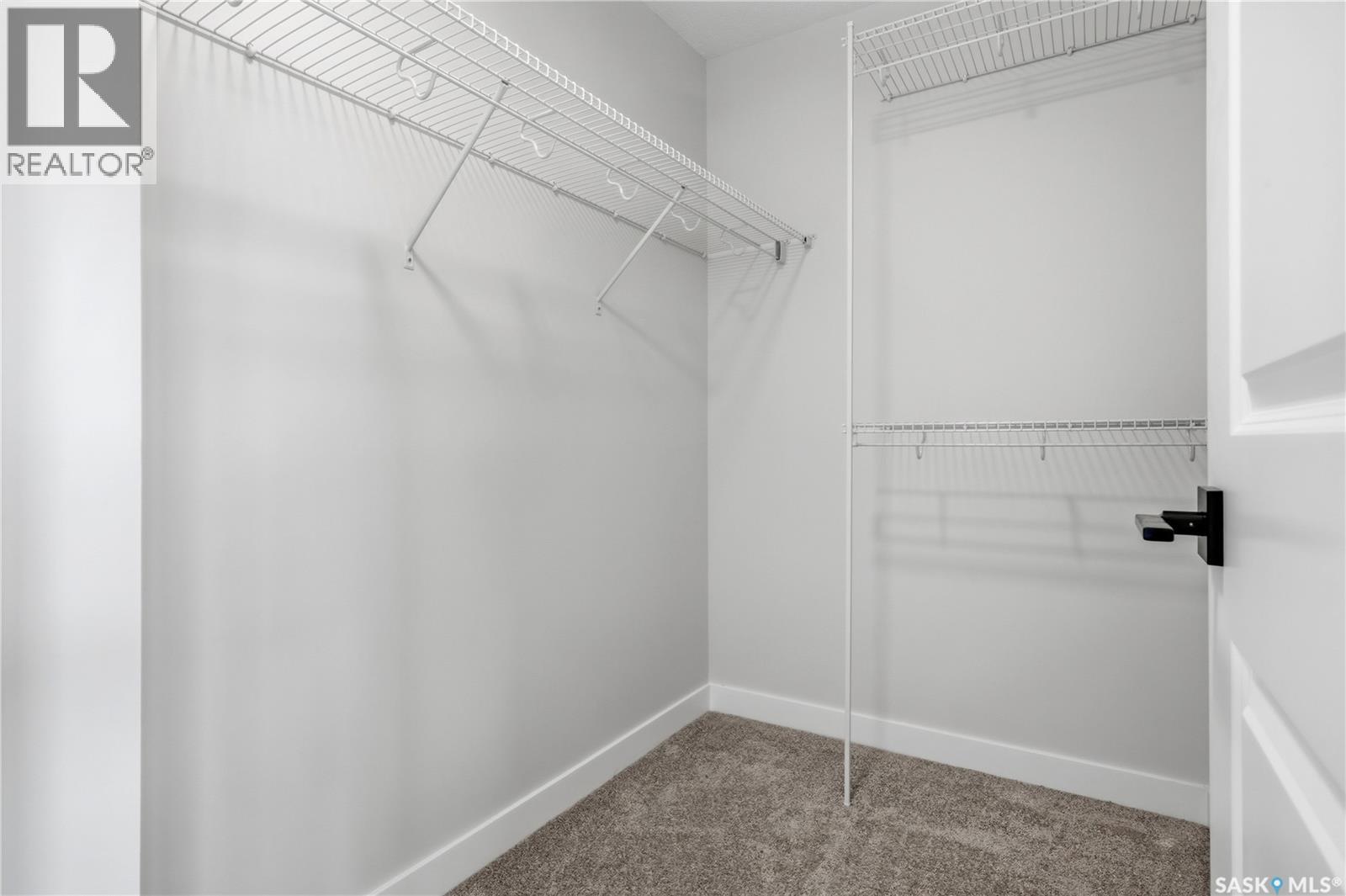 3180 Favel Drive Property Photo 21