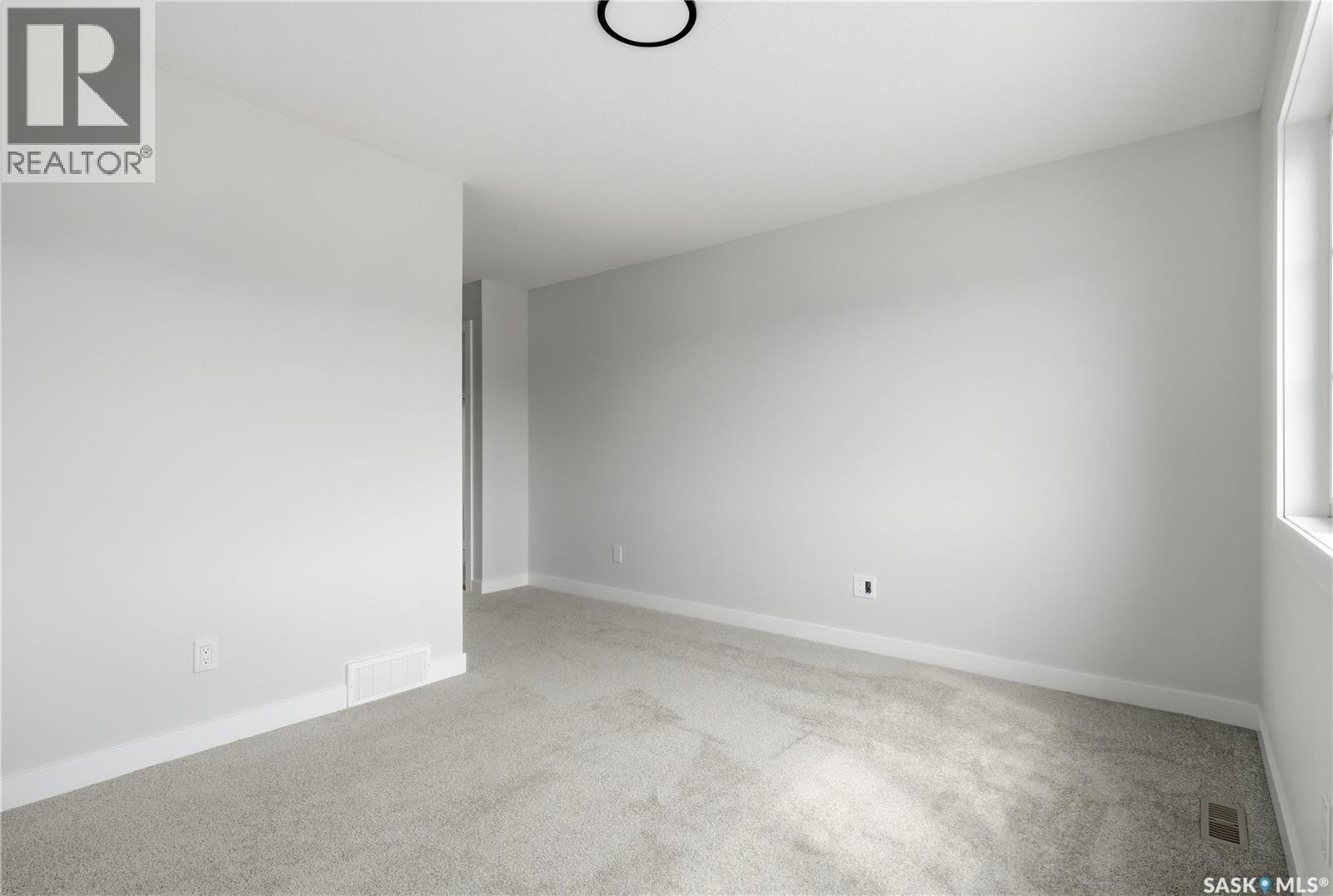 3180 Favel Drive Property Photo 23