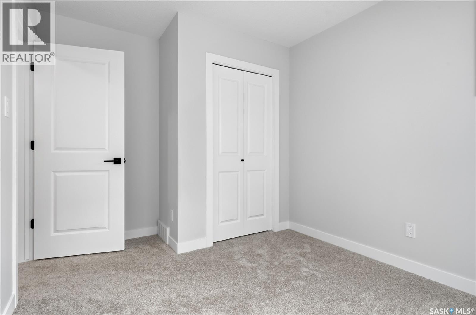 3180 Favel Drive Property Photo 25