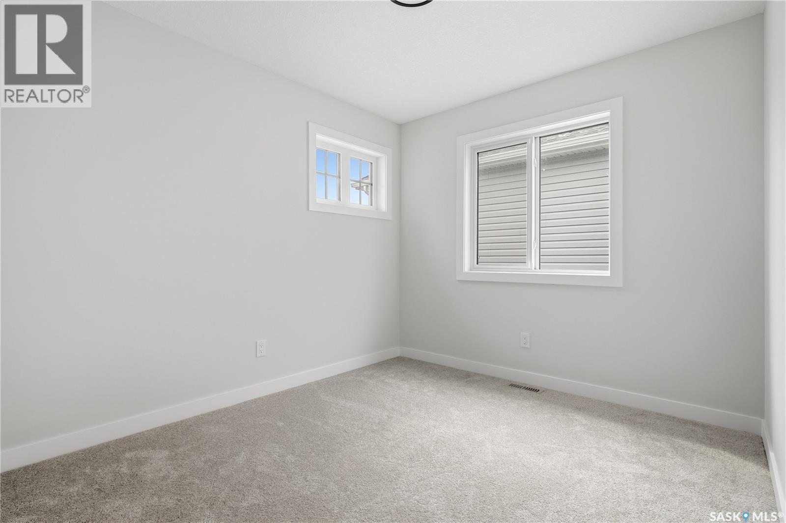 3180 Favel Drive Property Photo 26