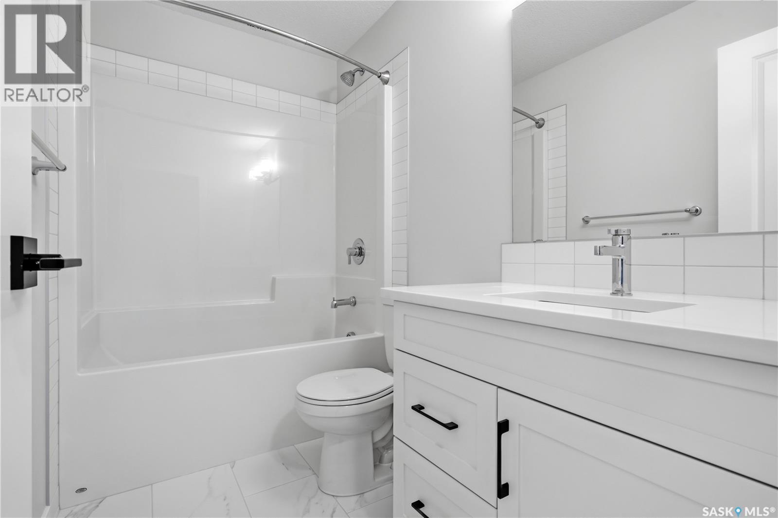 3180 Favel Drive Property Photo 27