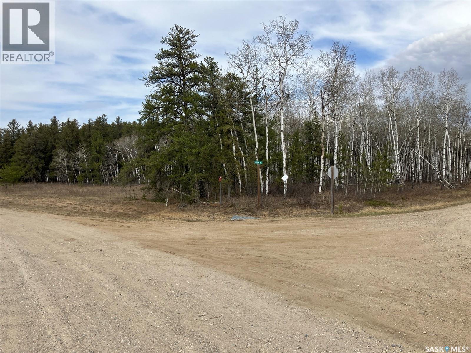 1 Aspen Way Property Photo 6