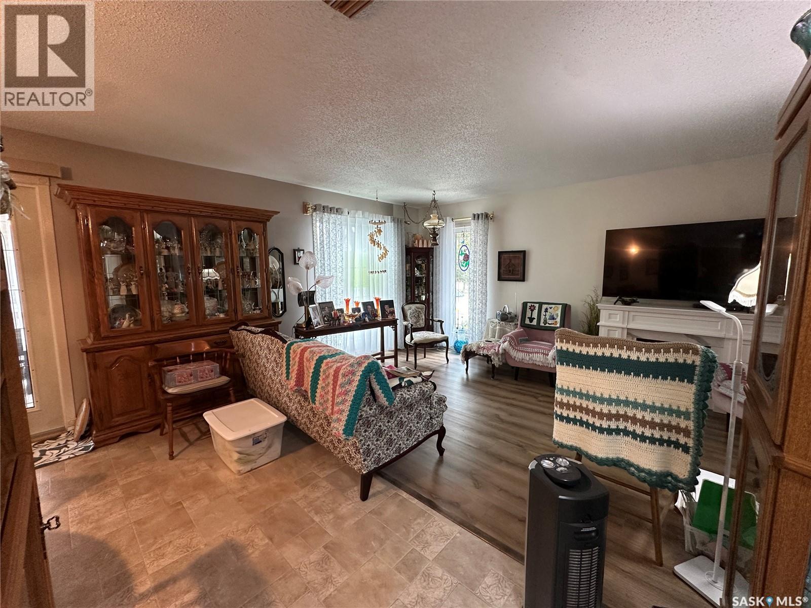 32 4th Street Se Property Photo 13