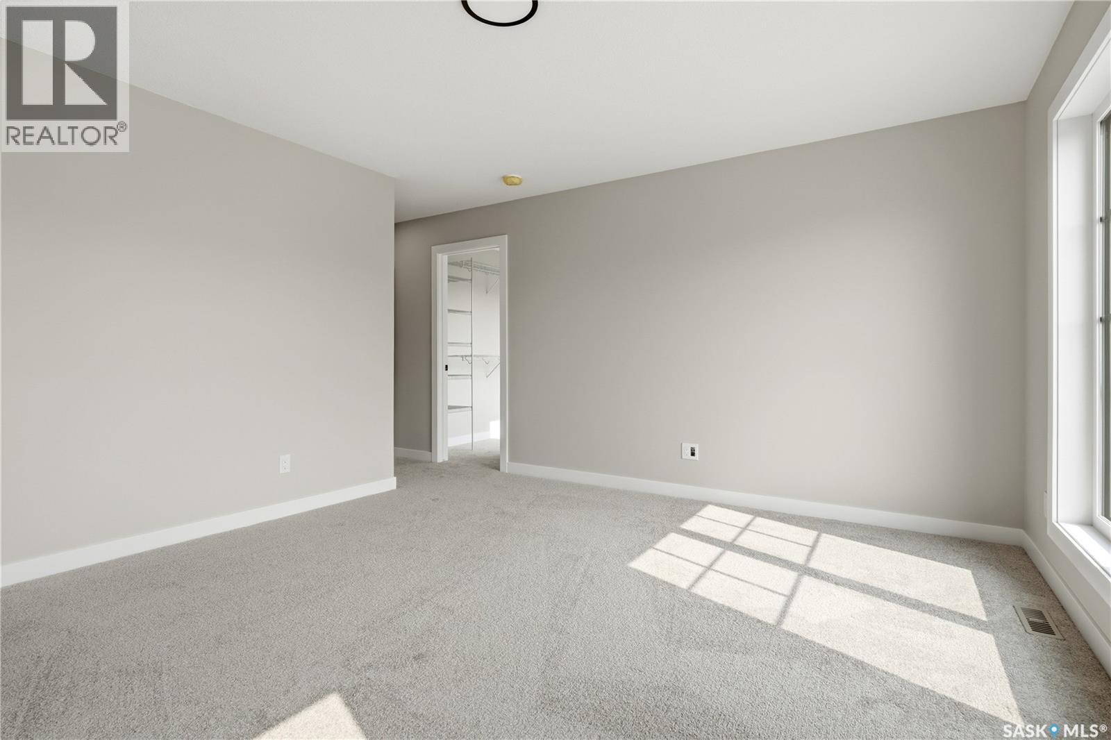 3172 Favel Drive Property Photo 15