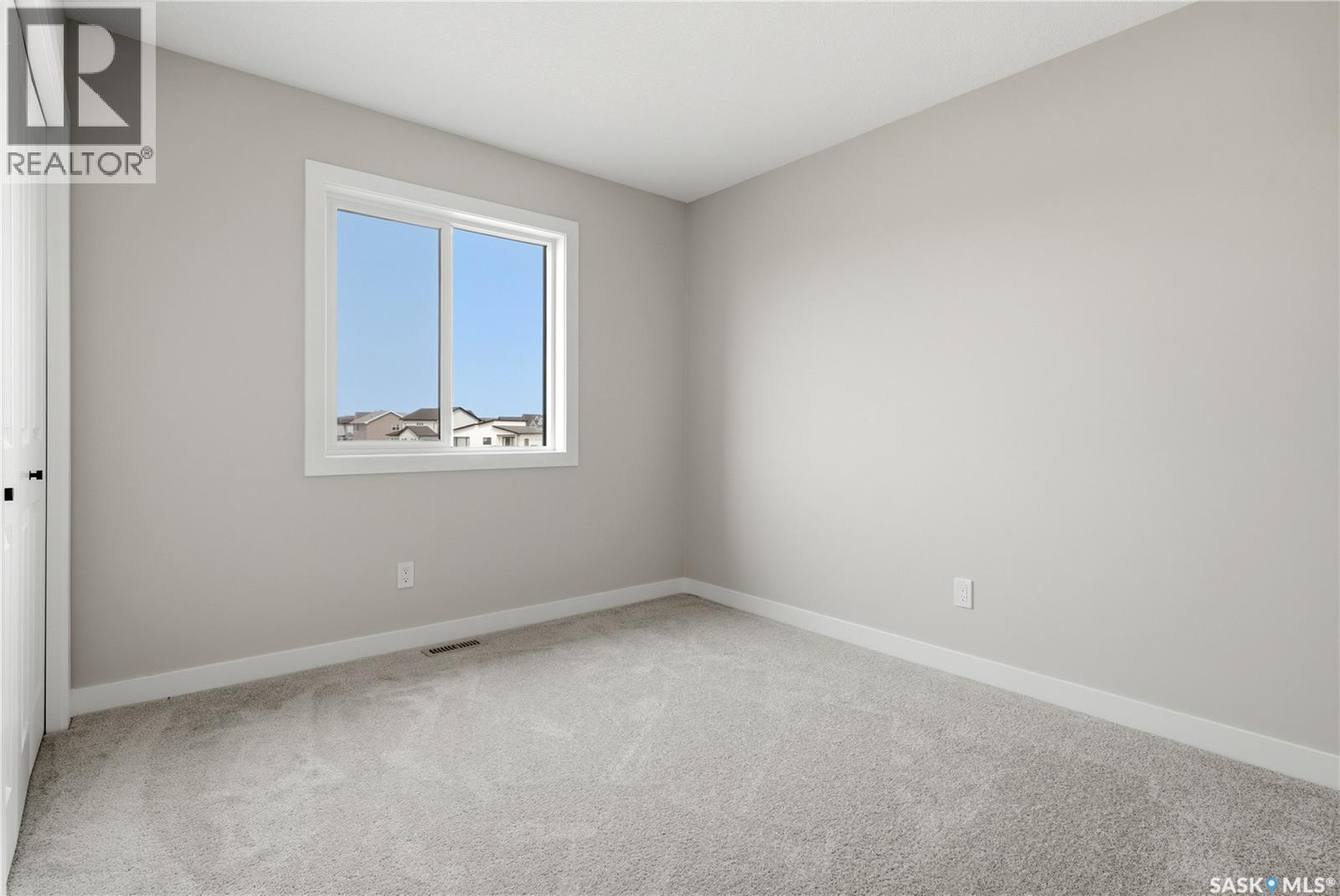 3172 Favel Drive Property Photo 27