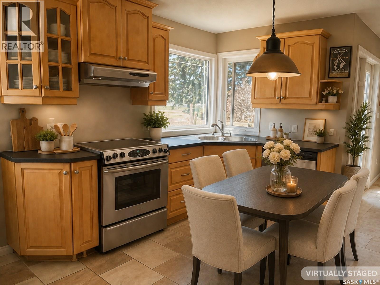 Hoodoo Acreage Property Photo 9