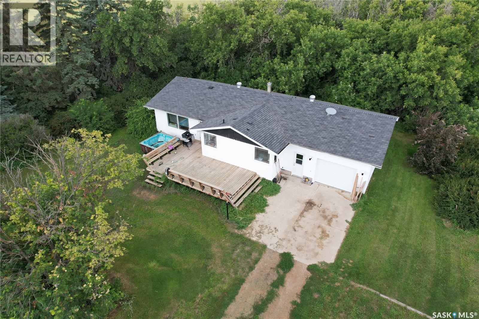 Hoodoo Acreage Property Photo 68