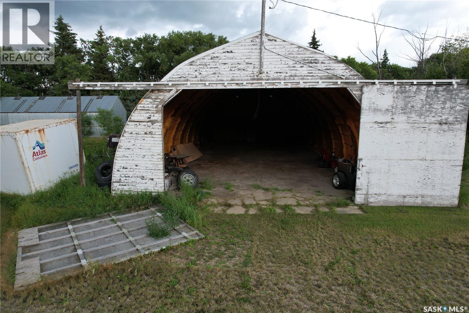 Hoodoo Acreage Property Photo 71