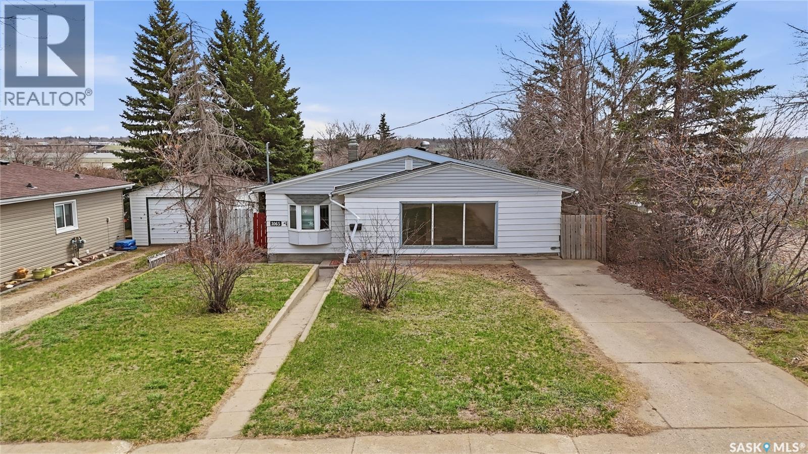 1065 Stadacona STREET W