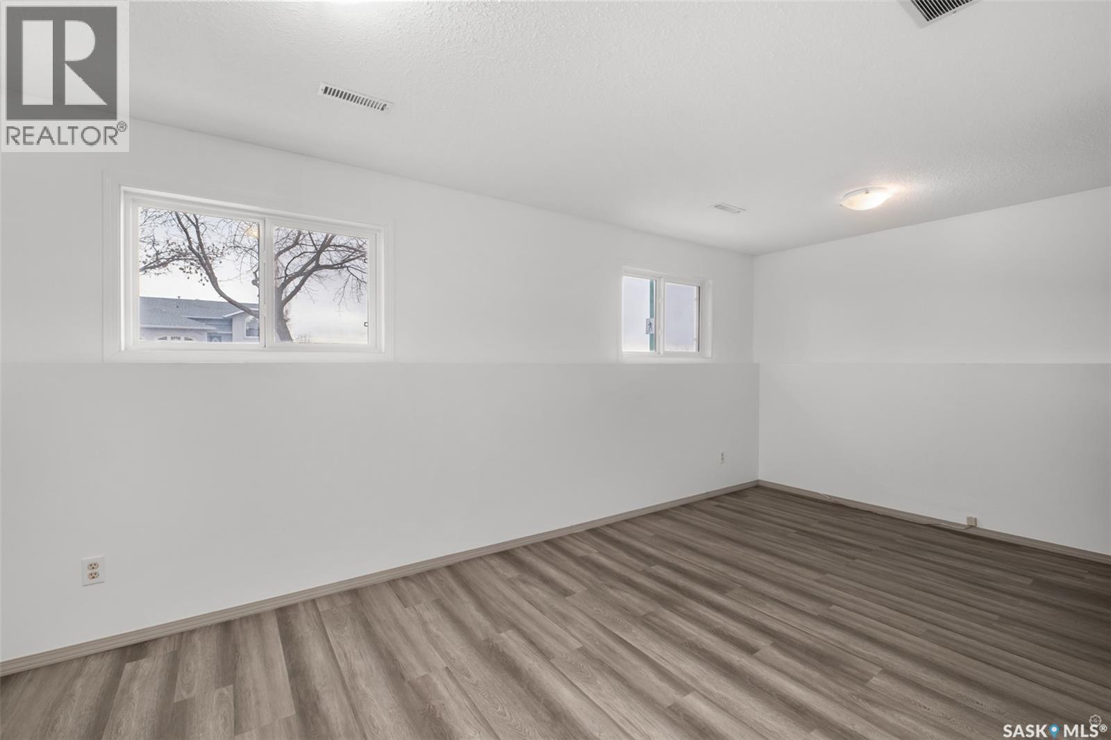 3367 15th Avenue E Property Photo 18