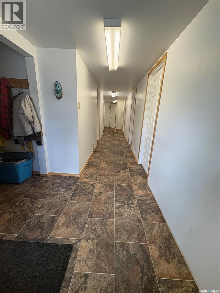 404 Yellowhead Highway Property Photo 9