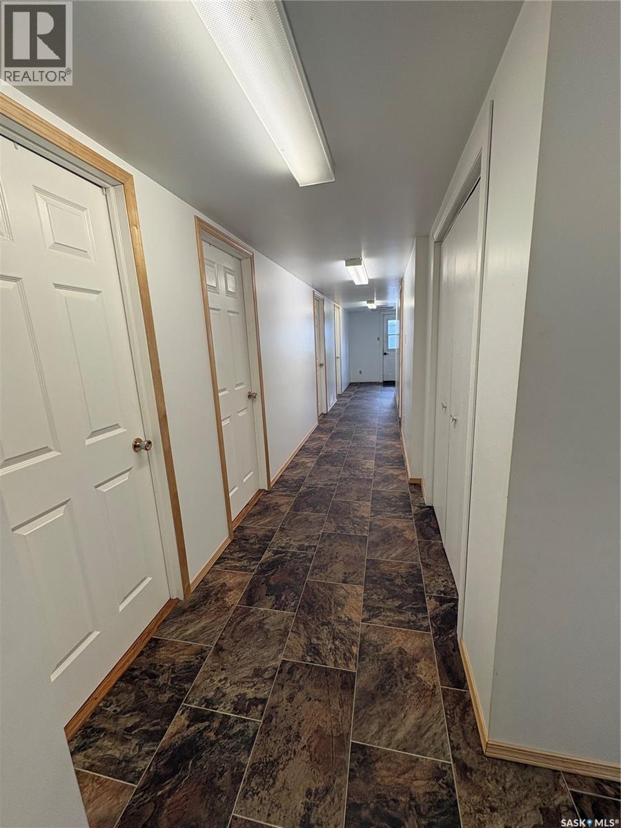 404 Yellowhead Highway Property Photo 10