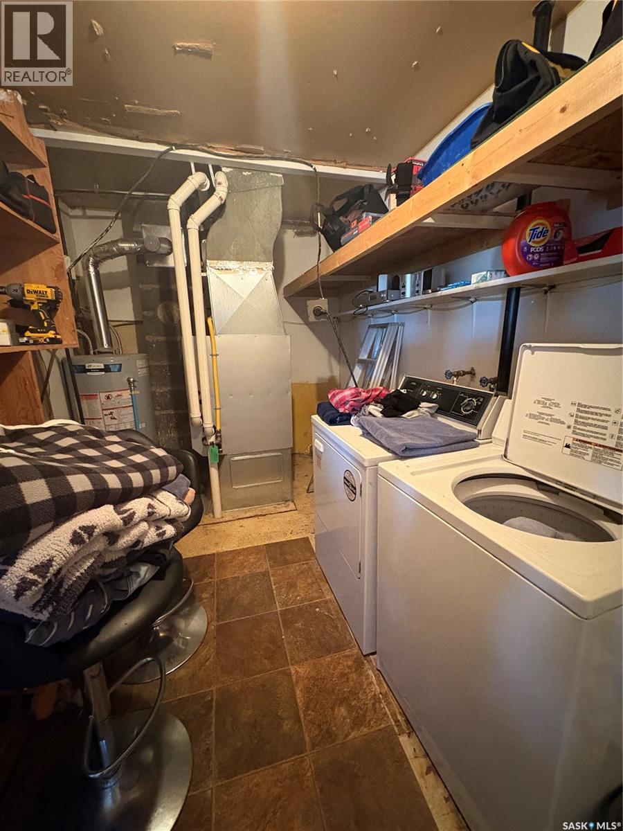 404 Yellowhead Highway Property Photo 19