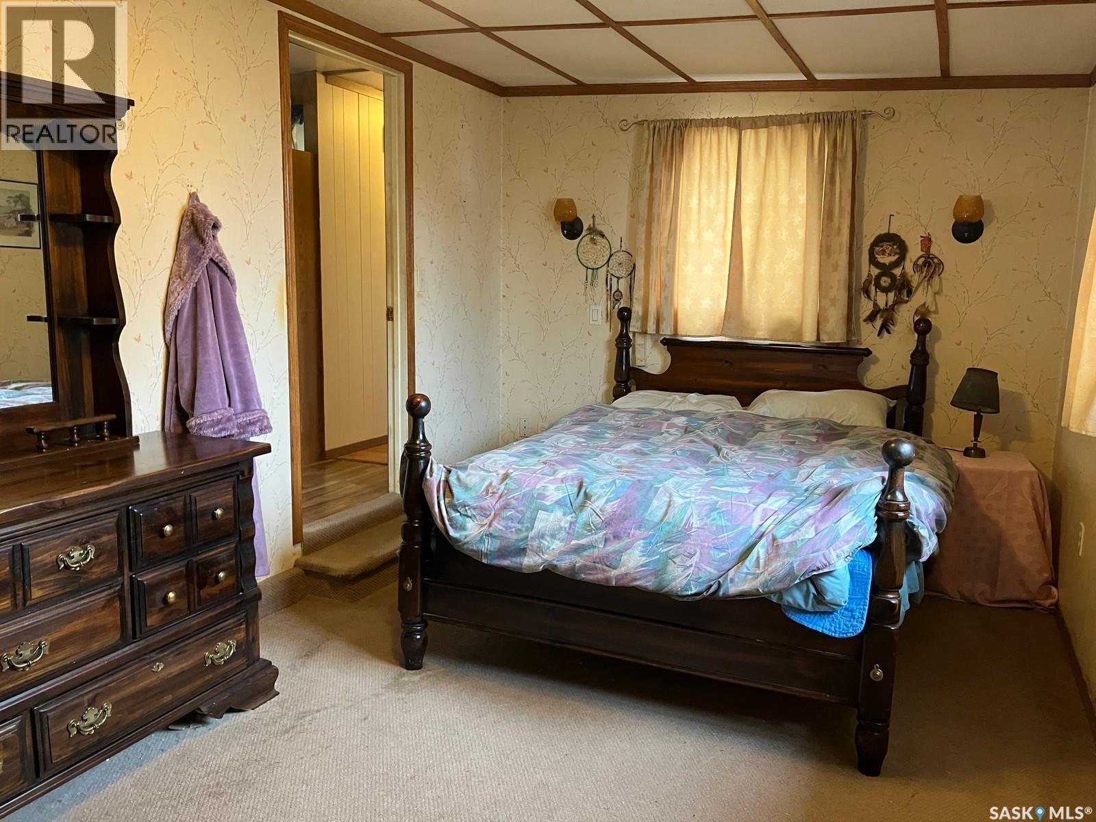 407 Railway Avenue Property Photo 12