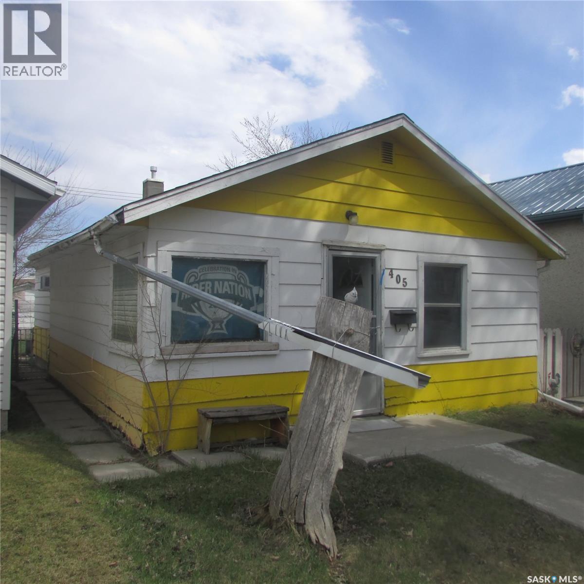 405 Scarth Street Property Photo 2