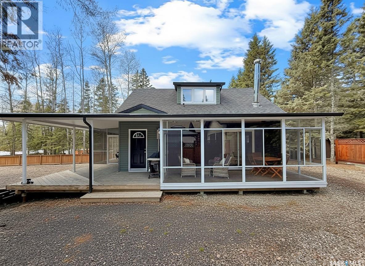 11 White Pine Place Property Photo 2