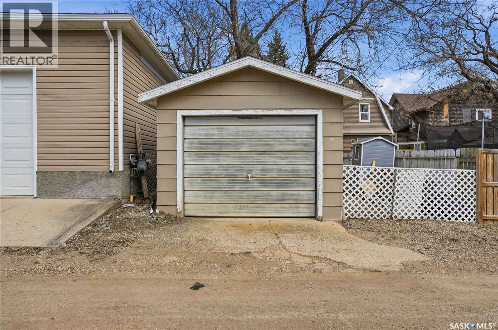 1150 3rd Avenue Ne Property Photo 49