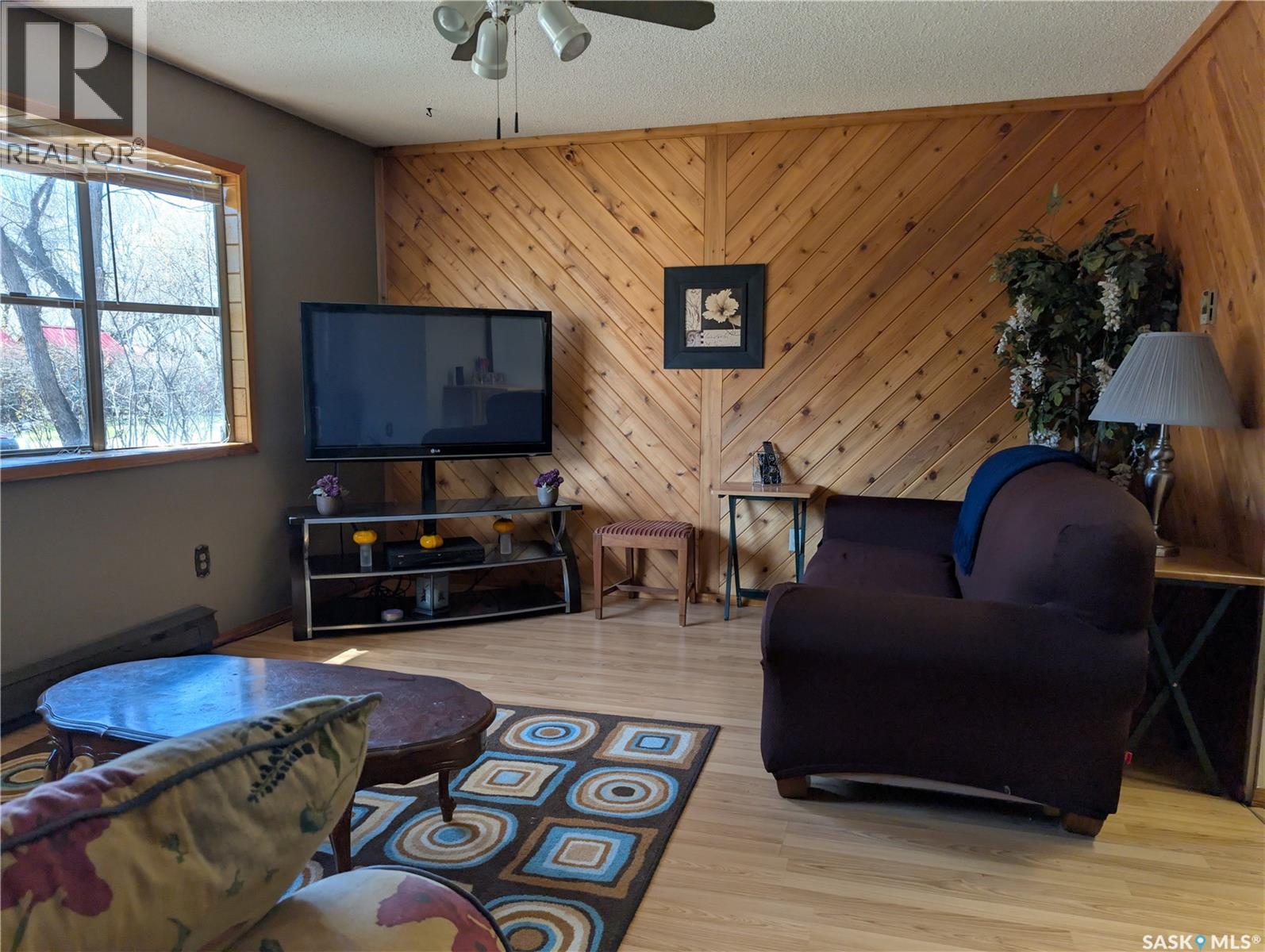 123 Maple Road Property Photo 7