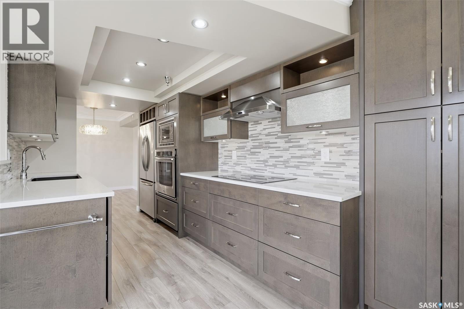 1080 424 Spadina Crescent E Property Photo 12