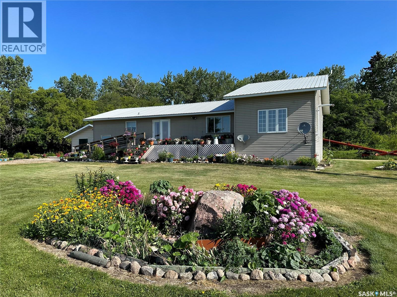 Sander Farm Property Photo 1