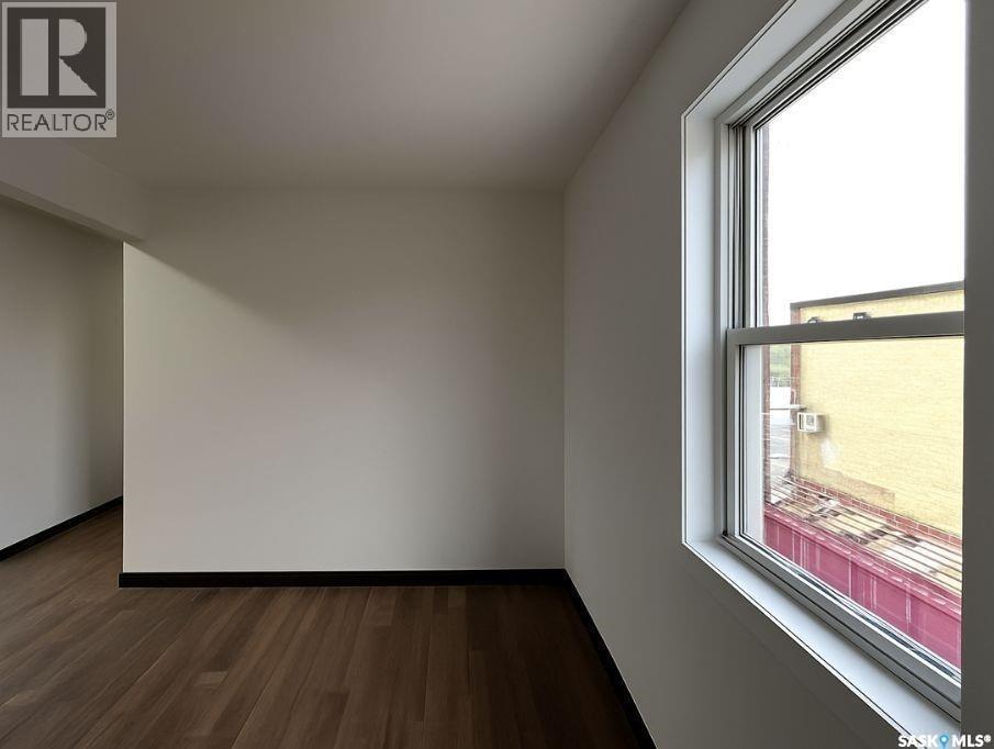 1817 Osler Street Property Photo 9