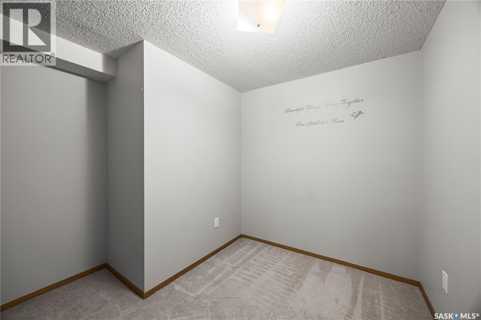 404 405 5th Avenue N Property Photo 13
