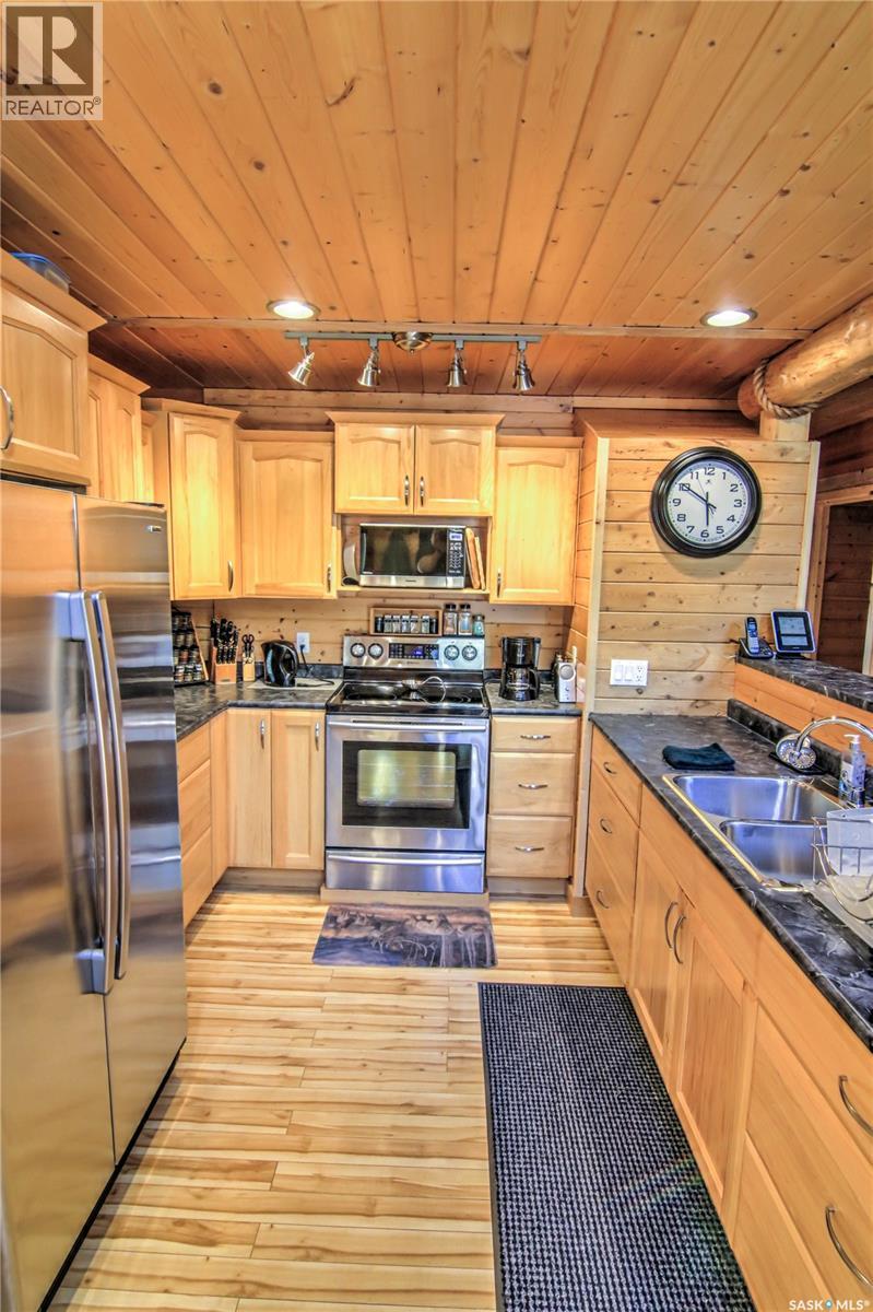 3090 Birch Street Property Photo 4