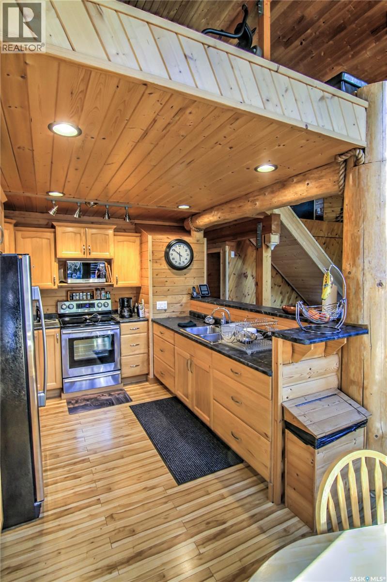 3090 Birch Street Property Photo 5