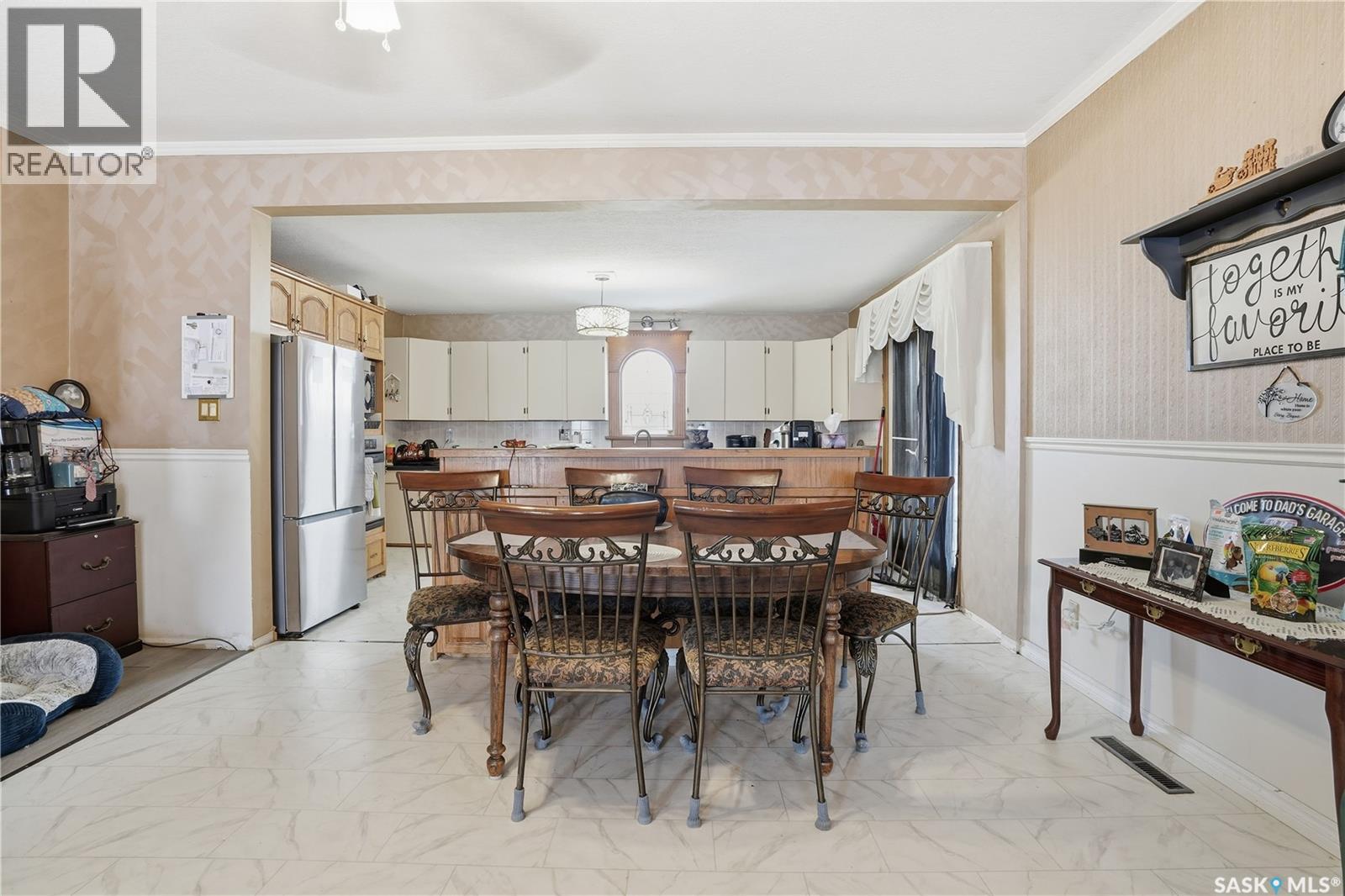 210 Railway Avenue Property Photo 18