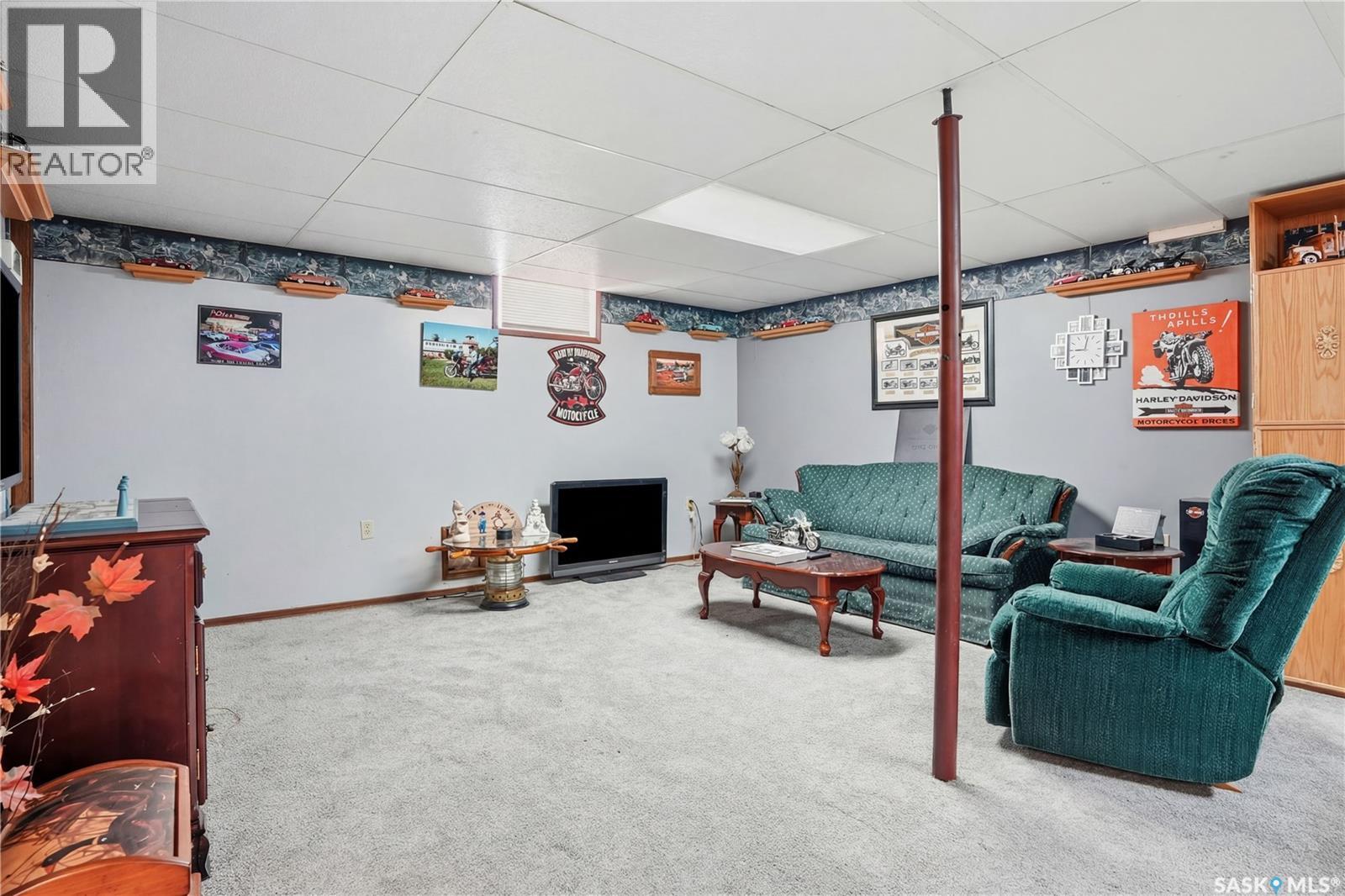 210 Railway Avenue Property Photo 41