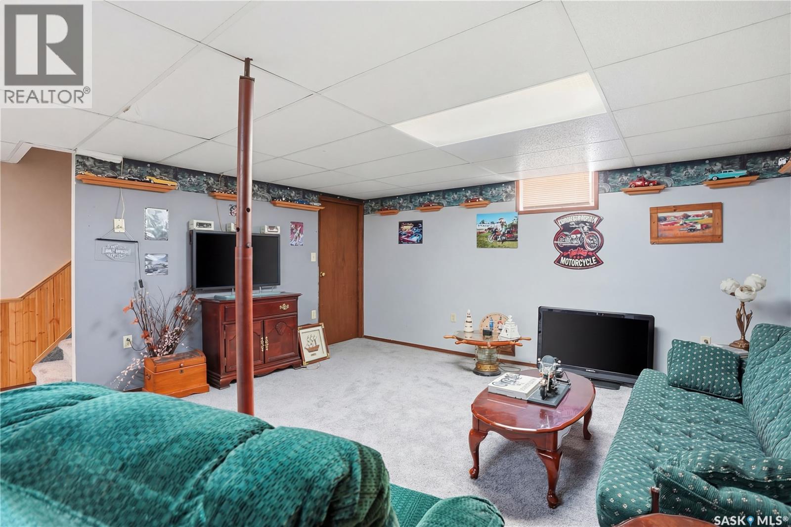 210 Railway Avenue Property Photo 42