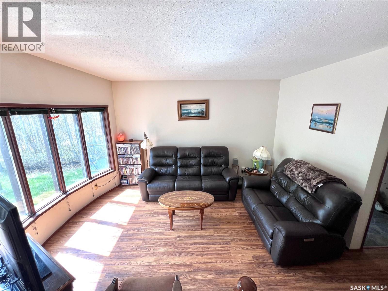 Duddridge Acres Property Photo 11
