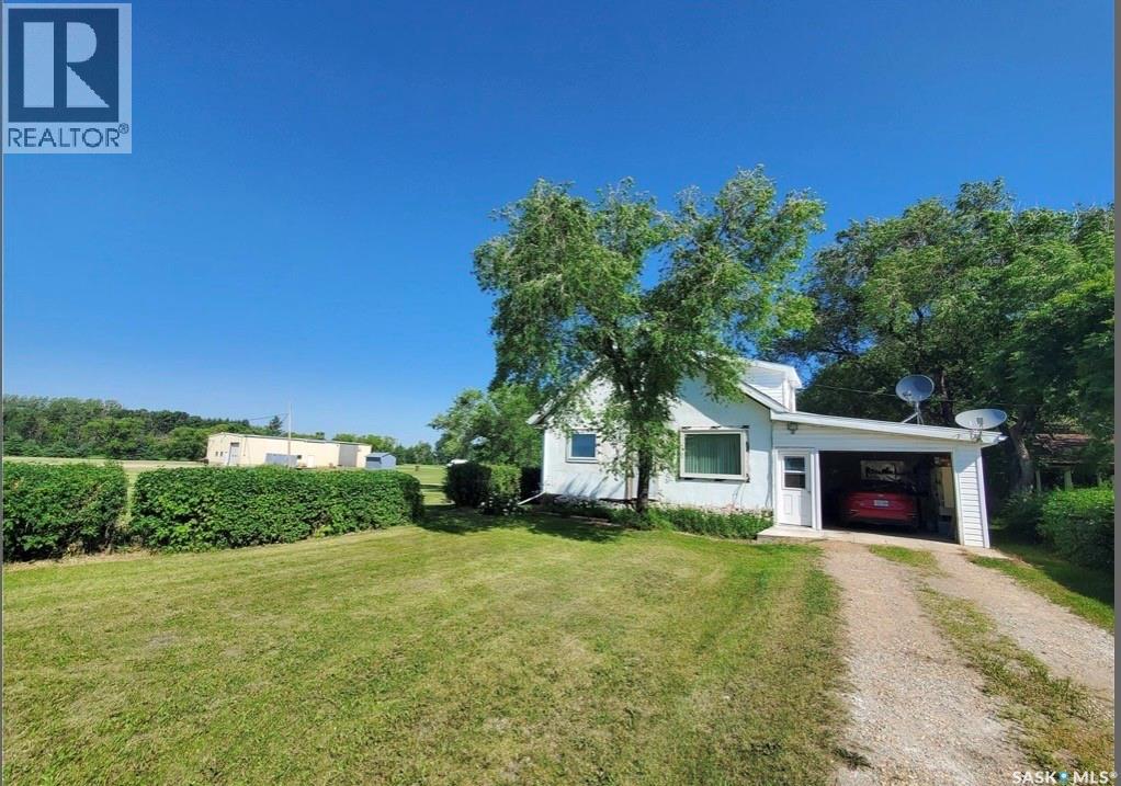 130575 5 Highway Property Photo 2