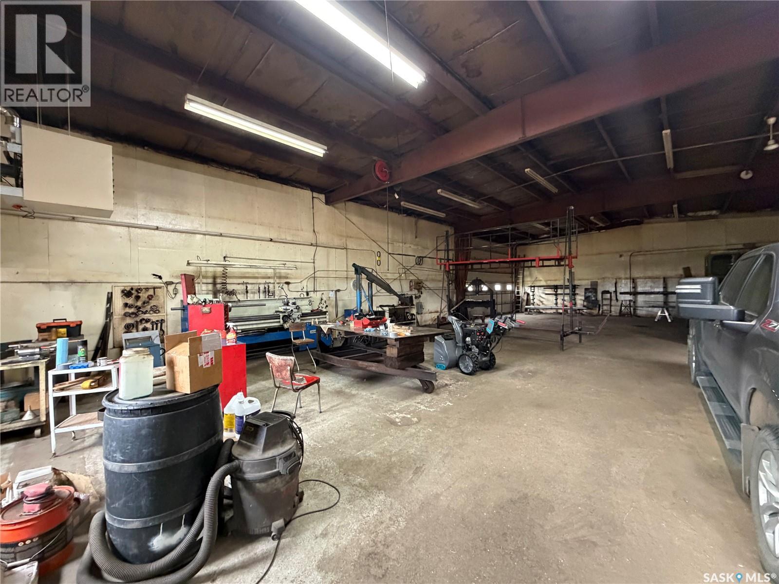 130575 5 Highway Property Photo 25