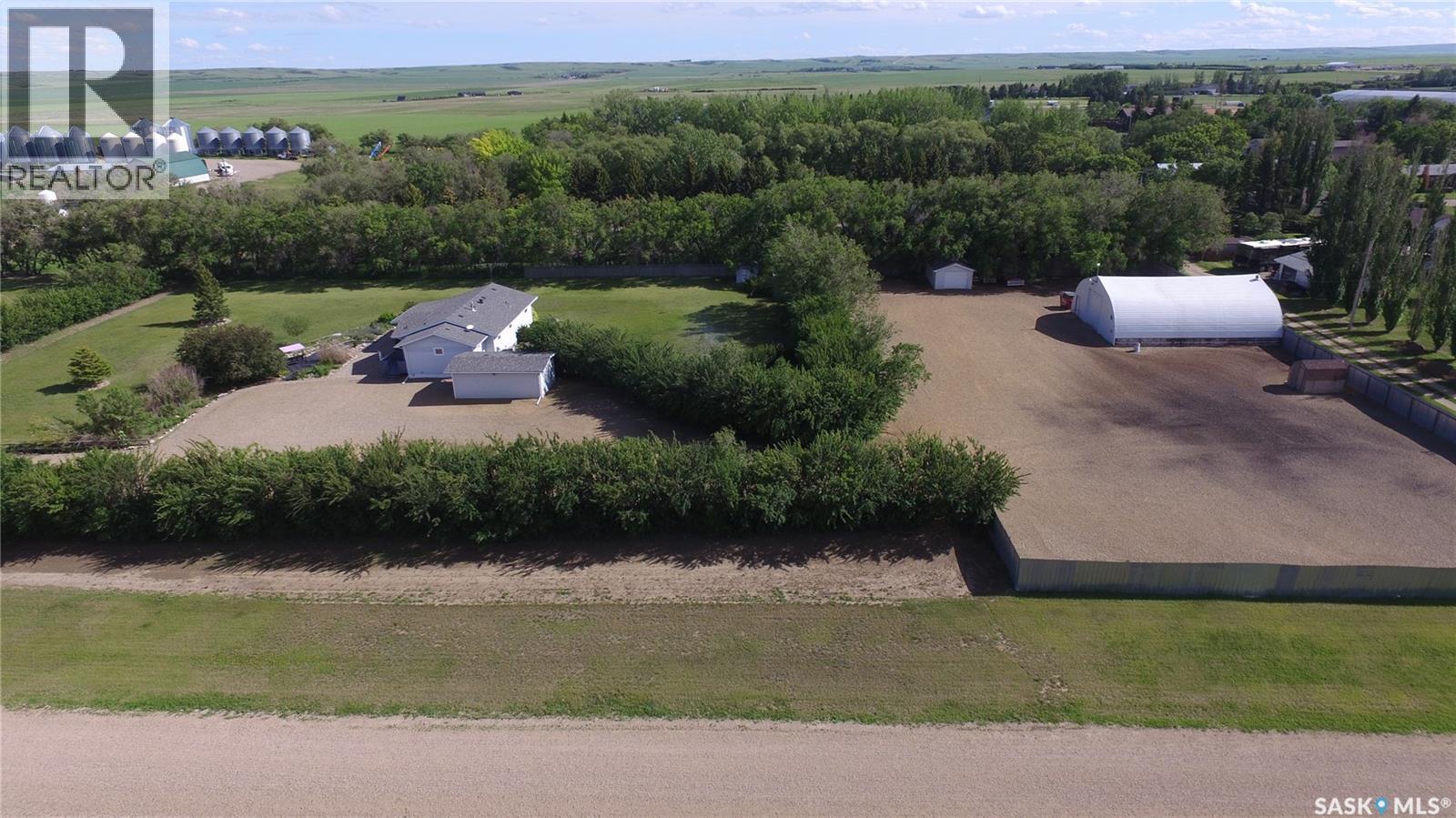 Hunt Acreage Property Photo 1