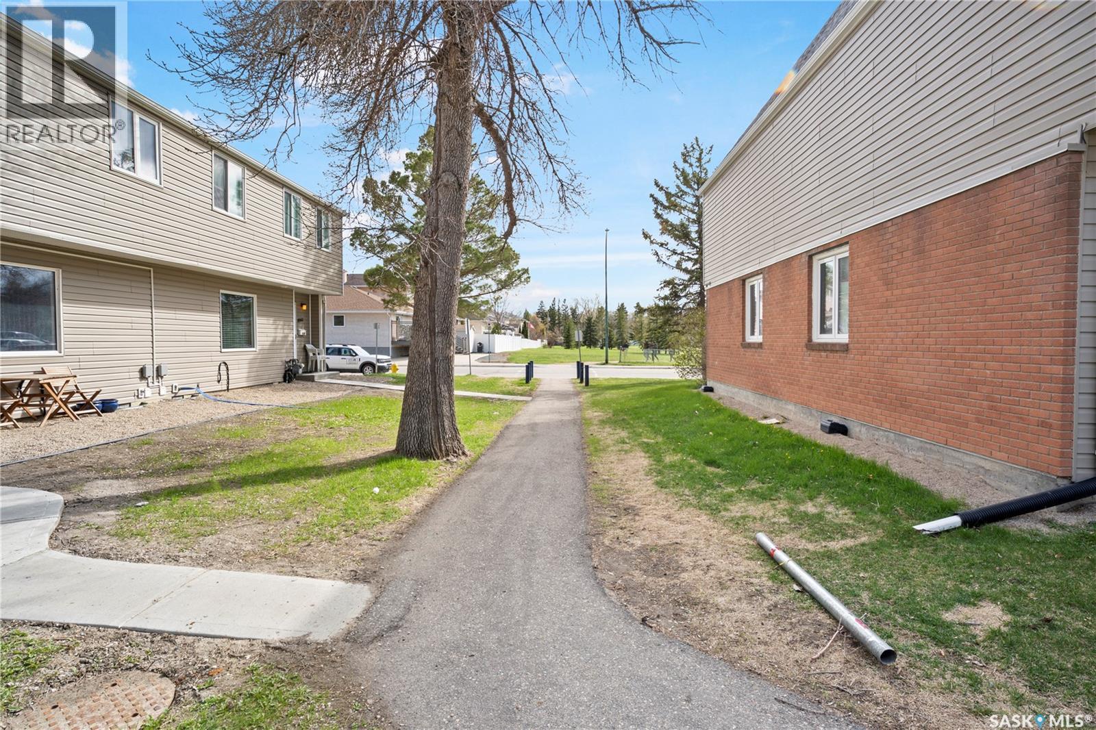 4122 Castle Road Property Photo 7