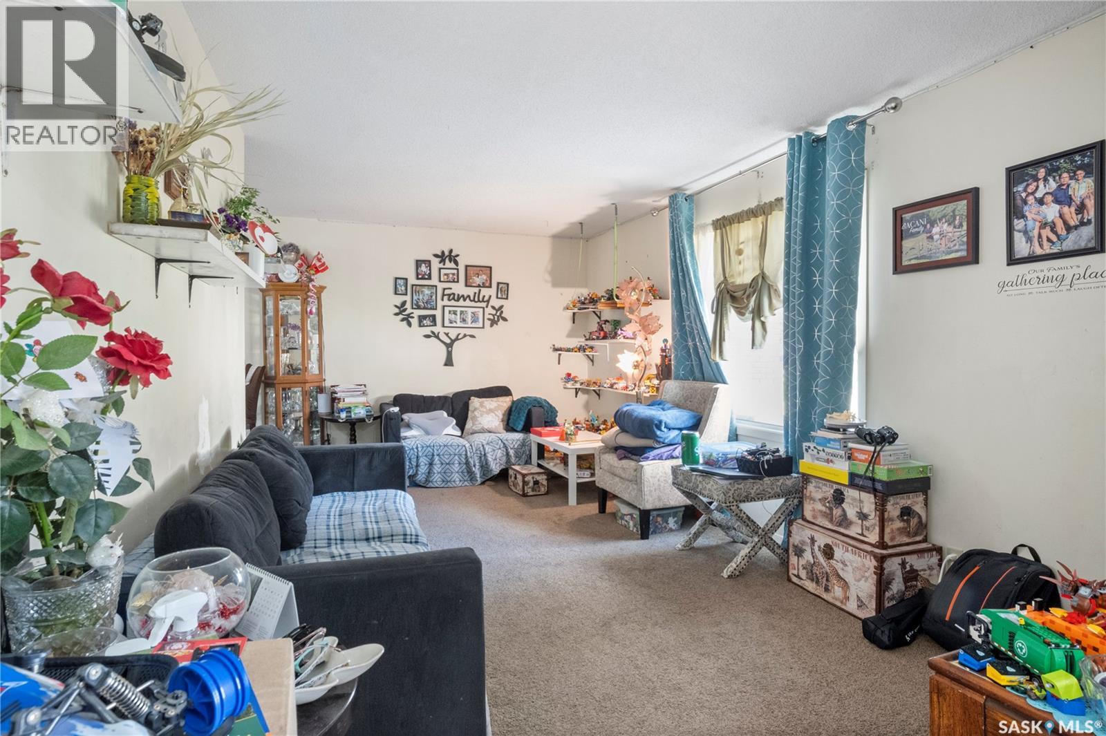 4122 Castle Road Property Photo 9