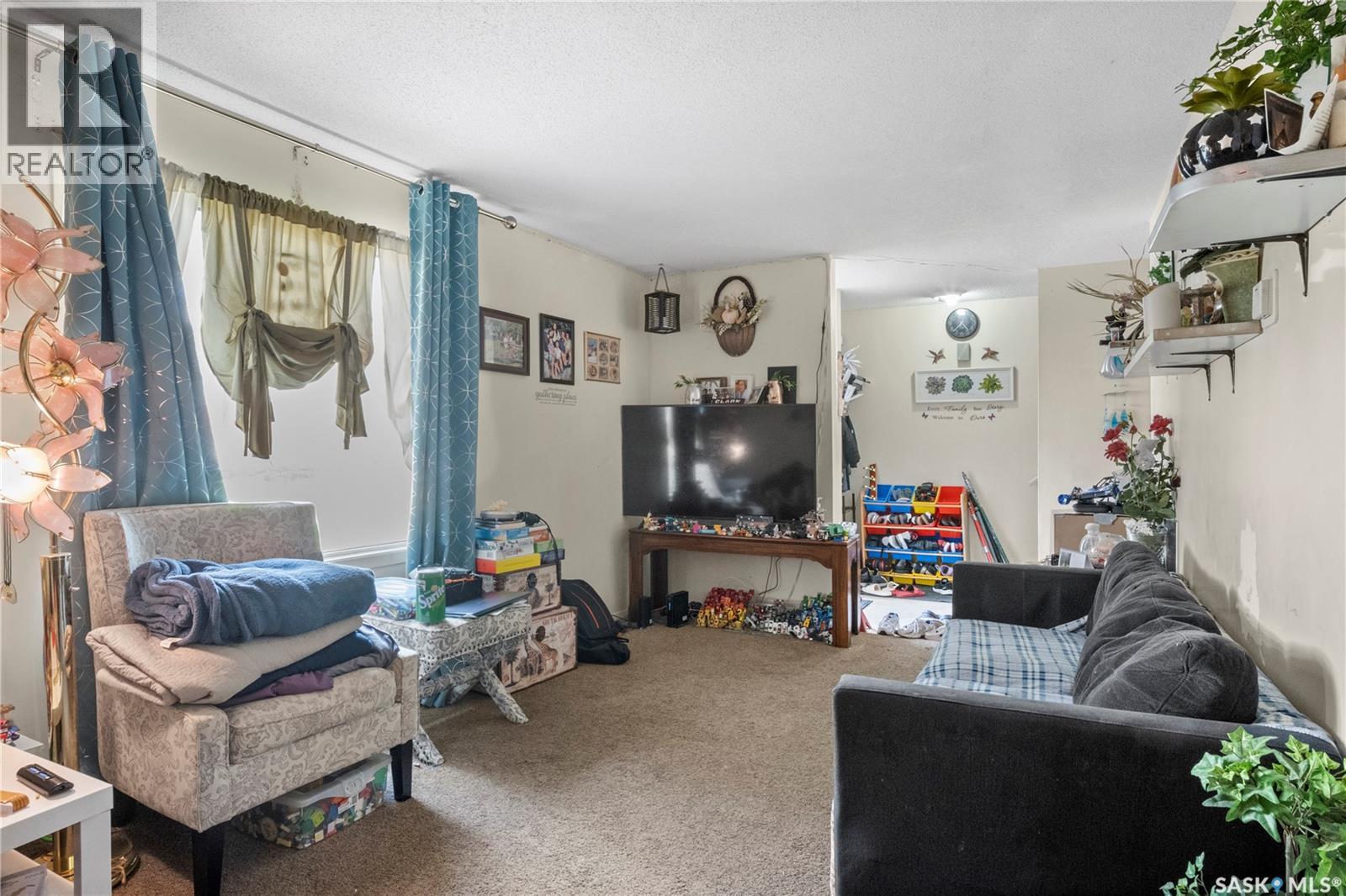 4122 Castle Road Property Photo 13