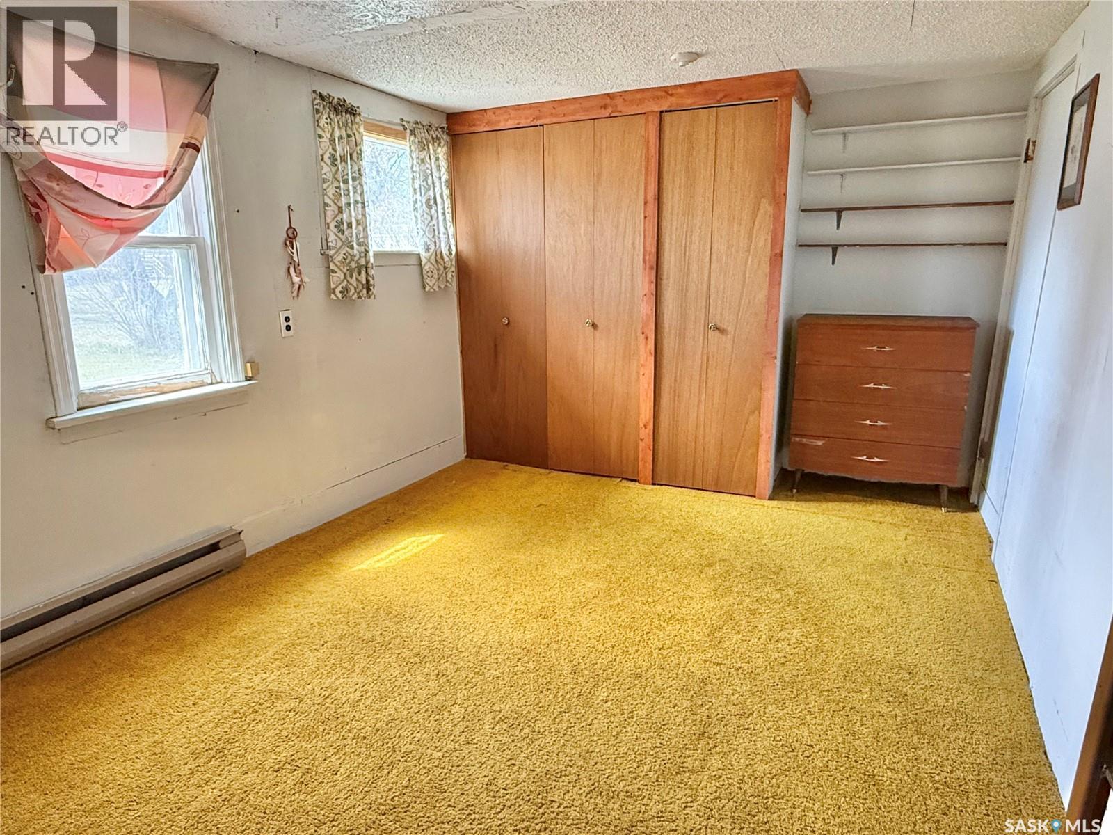112 1st Avenue W Property Photo 6