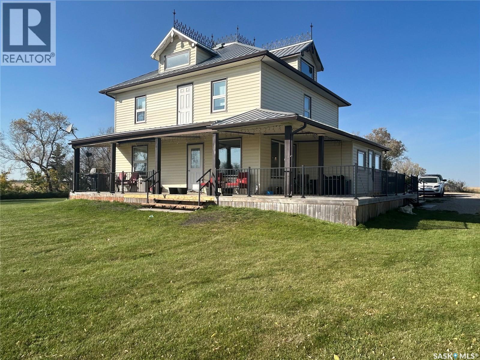 Selby Acreage Property Photo 1
