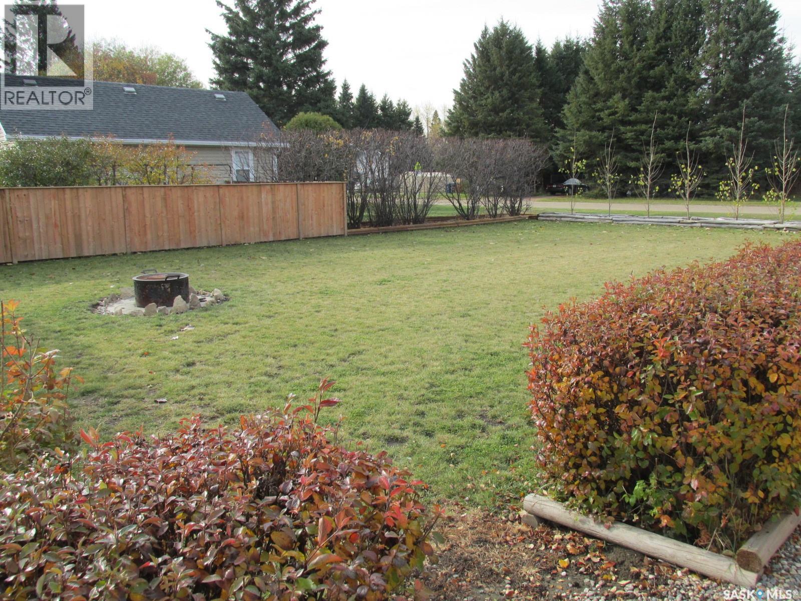 302 Rustad Avenue Property Photo 4