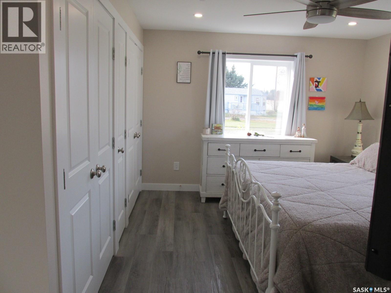 302 Rustad Avenue Property Photo 20