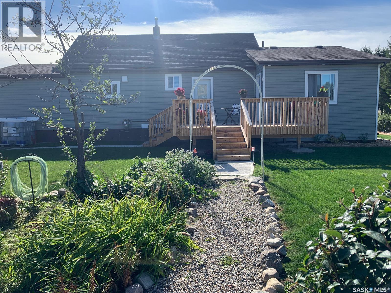 302 Rustad Avenue Property Photo 36