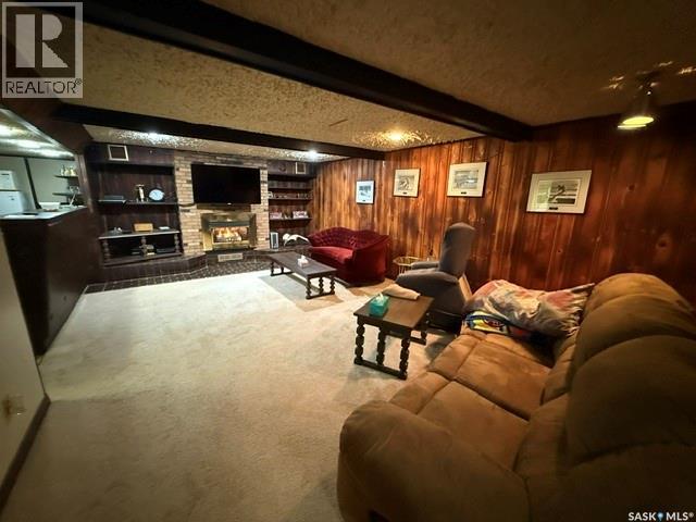 234 Saskatchewan Street E Property Photo 23