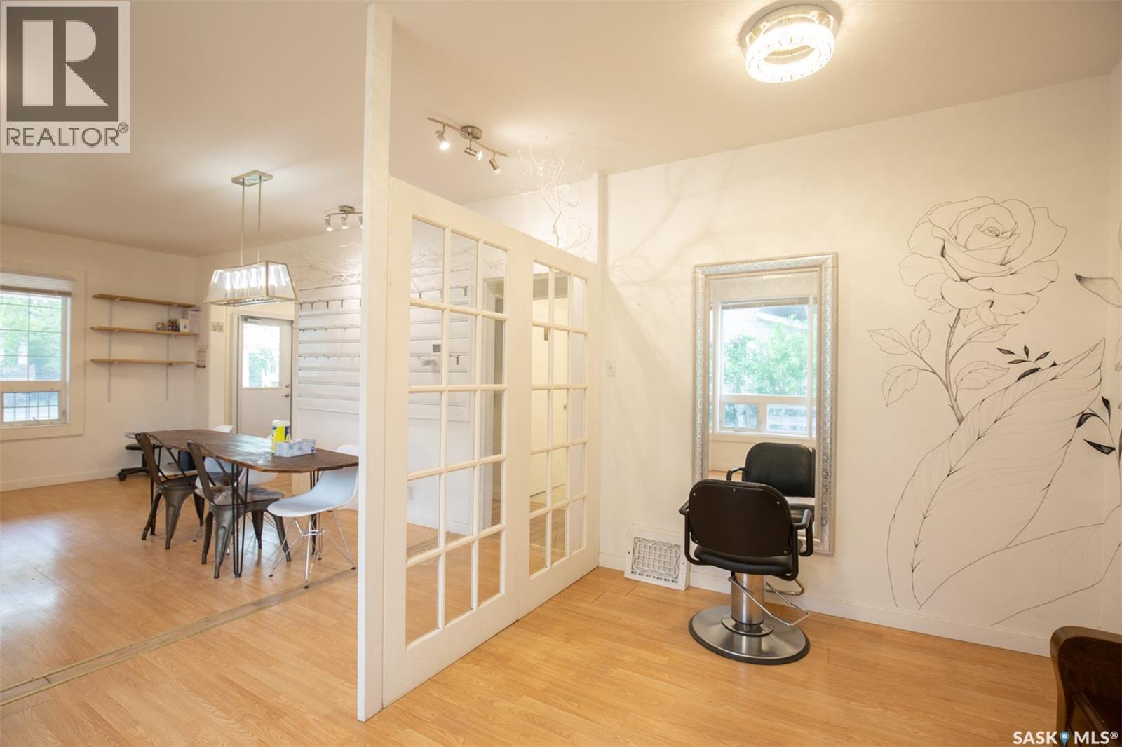 66 Athabasca Street W Property Photo 7