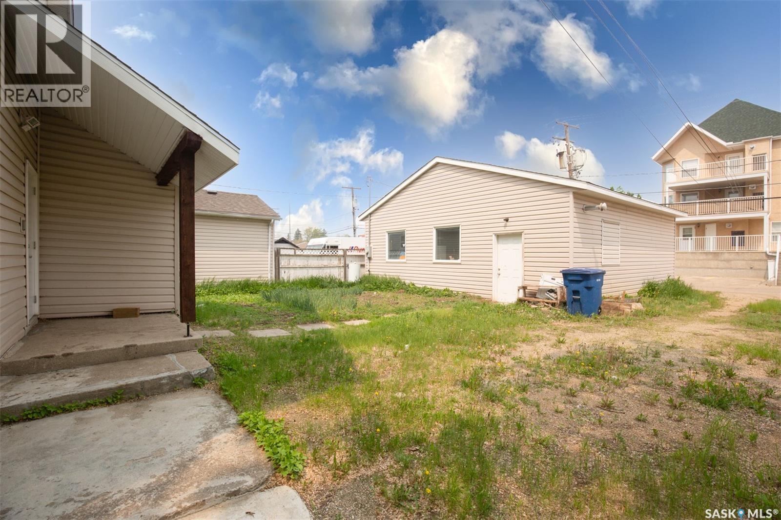 66 Athabasca Street W Property Photo 21